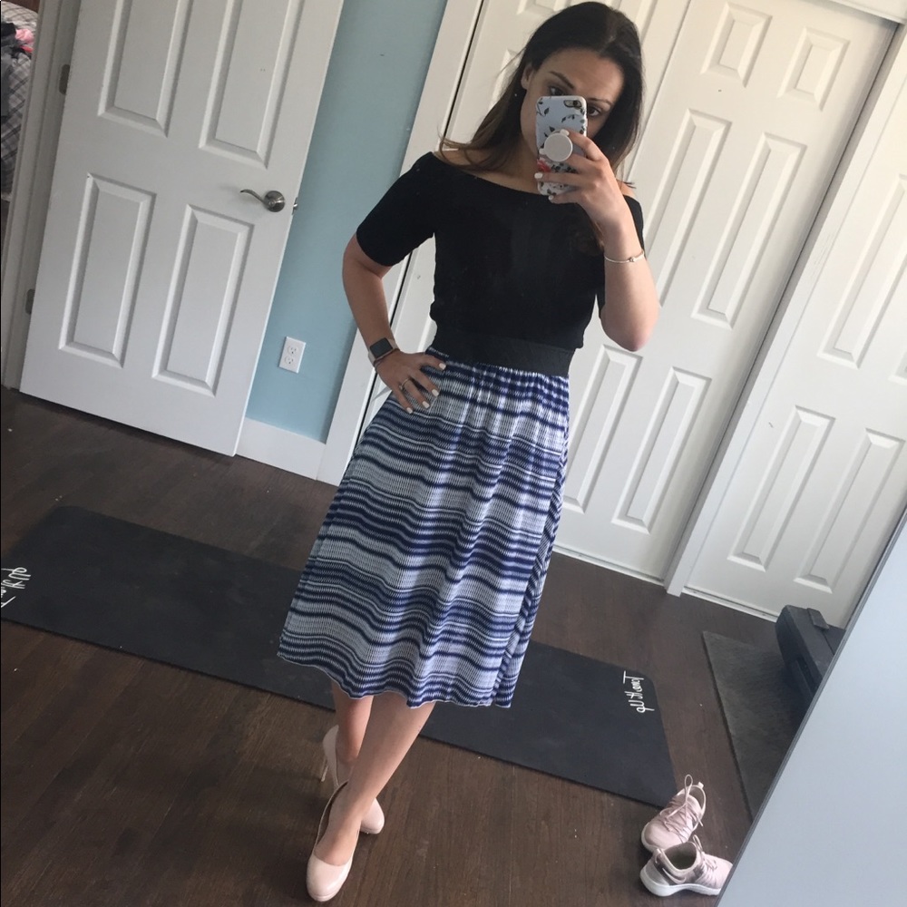 Lularoe Lola skirt! NWT